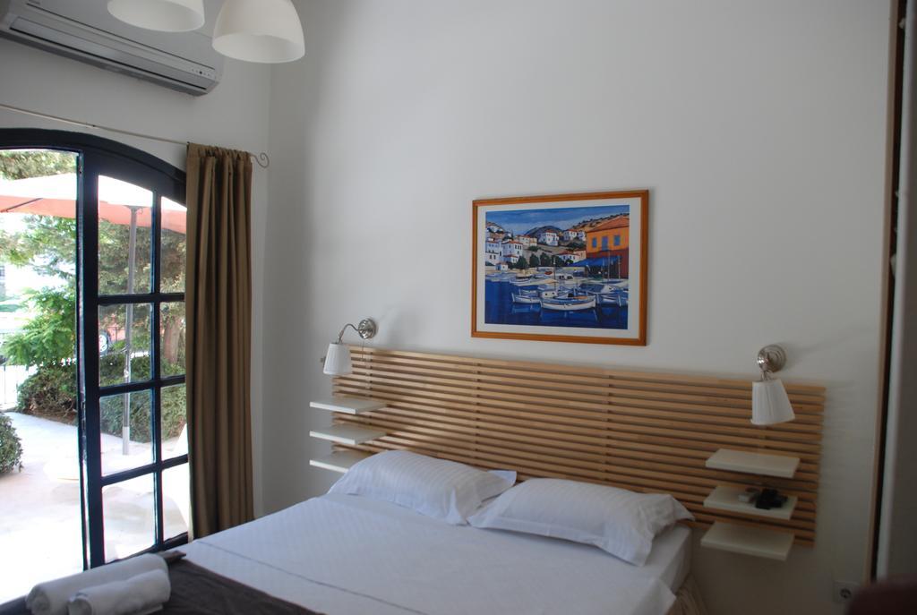 Çeşme Marina Sahil Hotel חדר תמונה